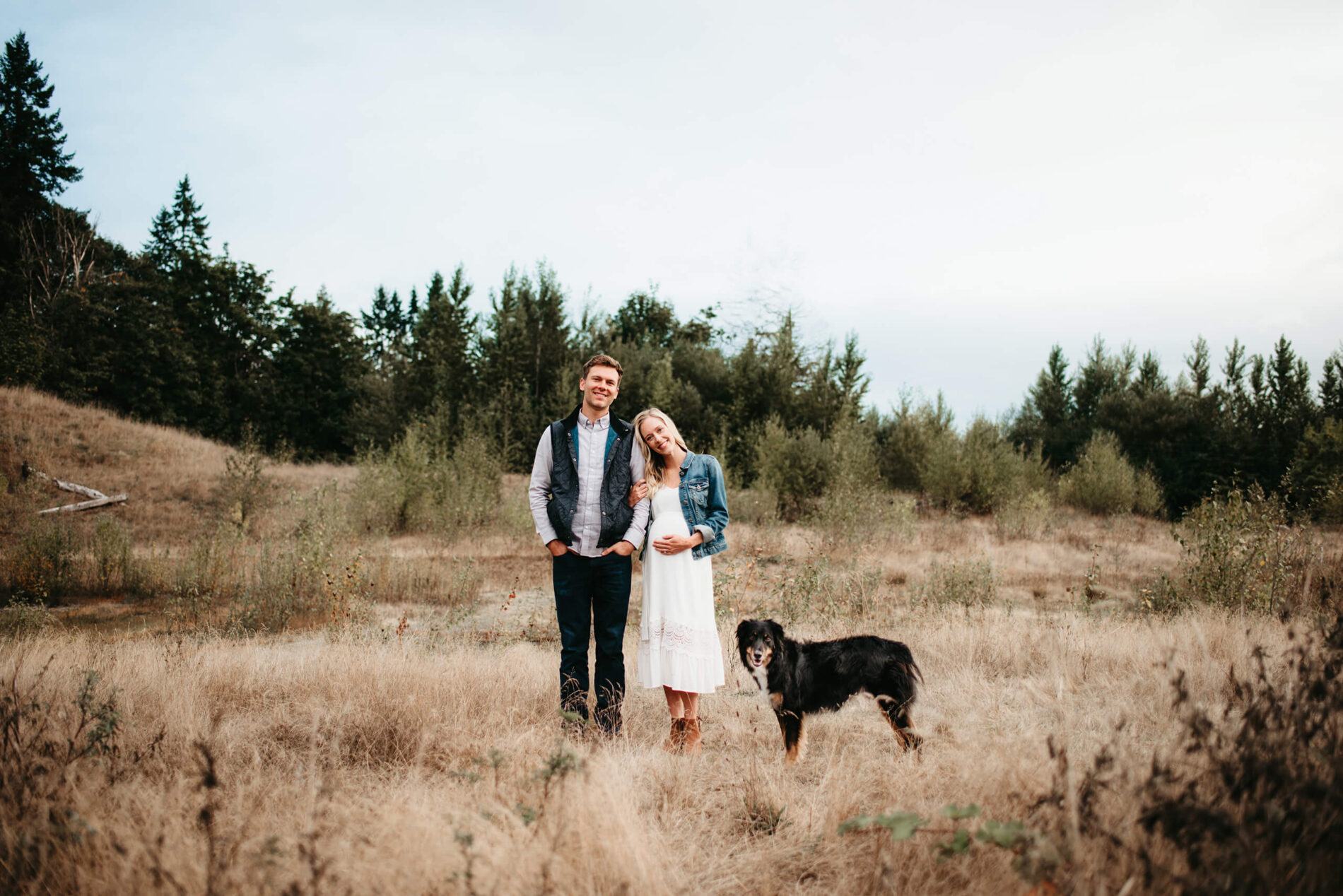 Couples maternity photography session in the Seattle area during fall