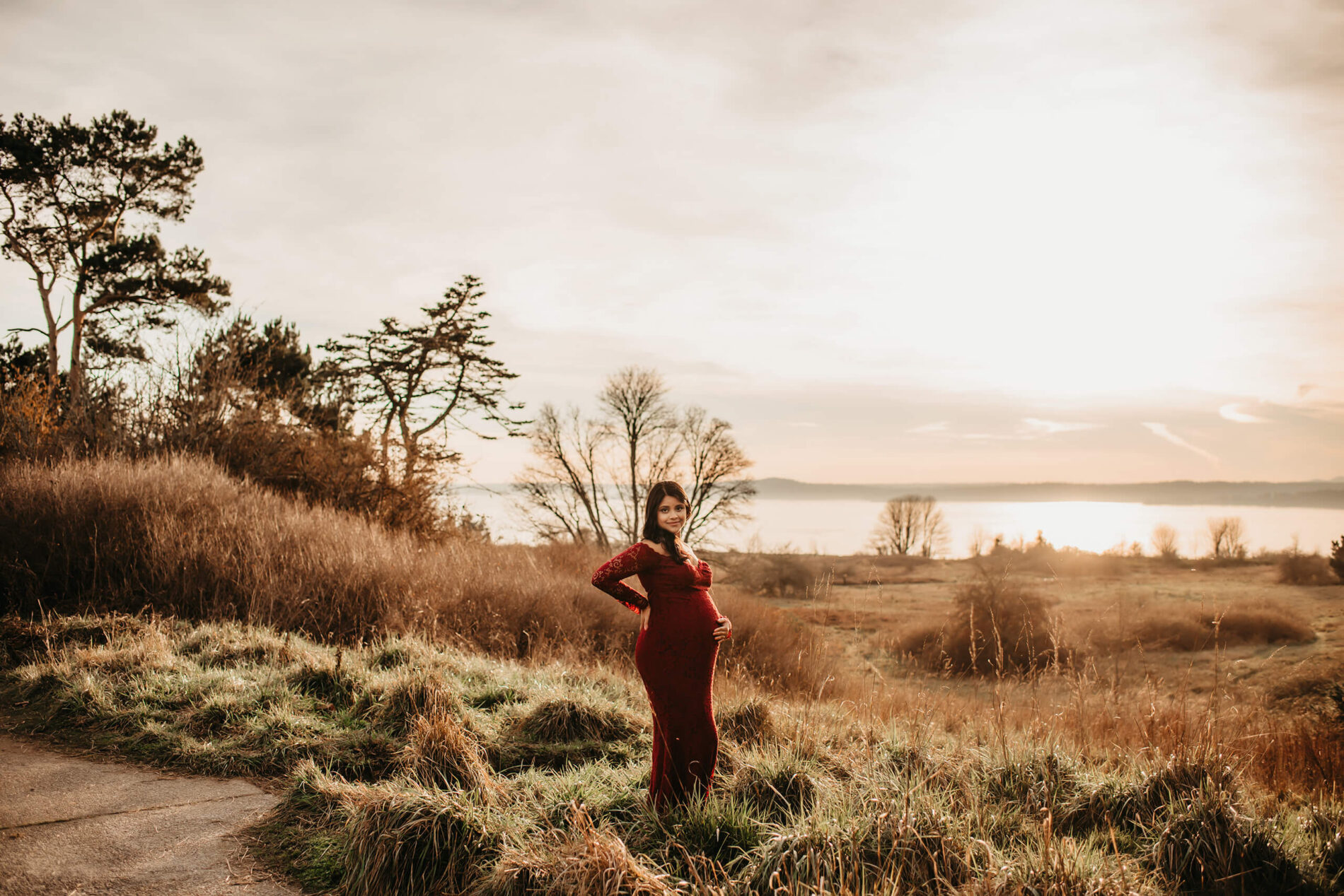 Winter maternity photos idea