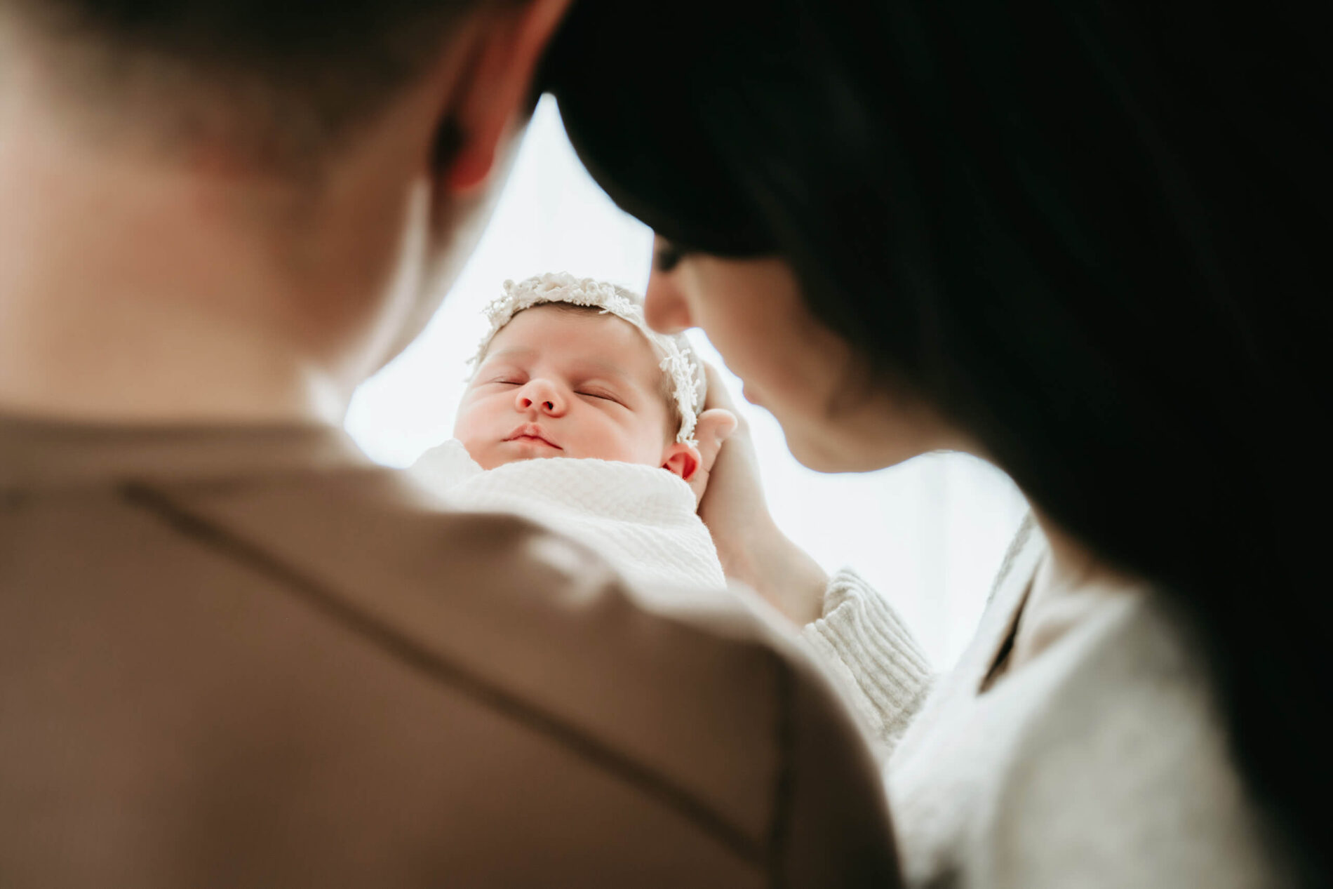 Seattle newborn photography, unique newborn photo idea with parents and baby girl