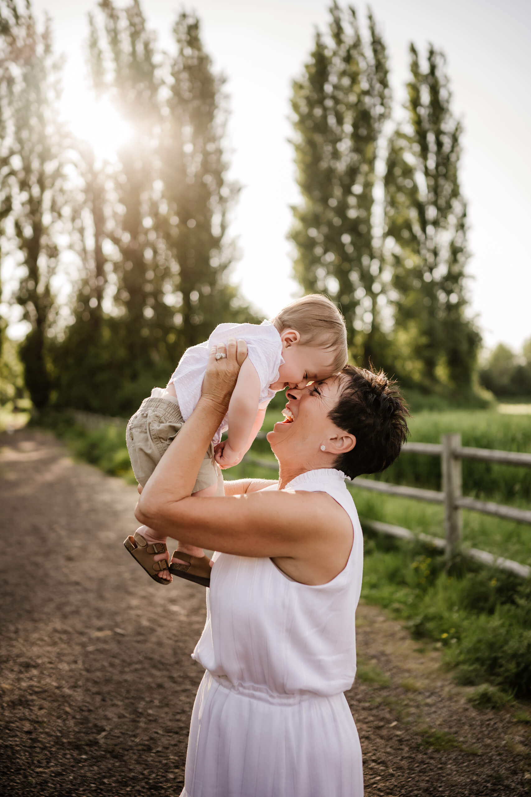 Bellevue area outdoor family photoshoot with grandma
