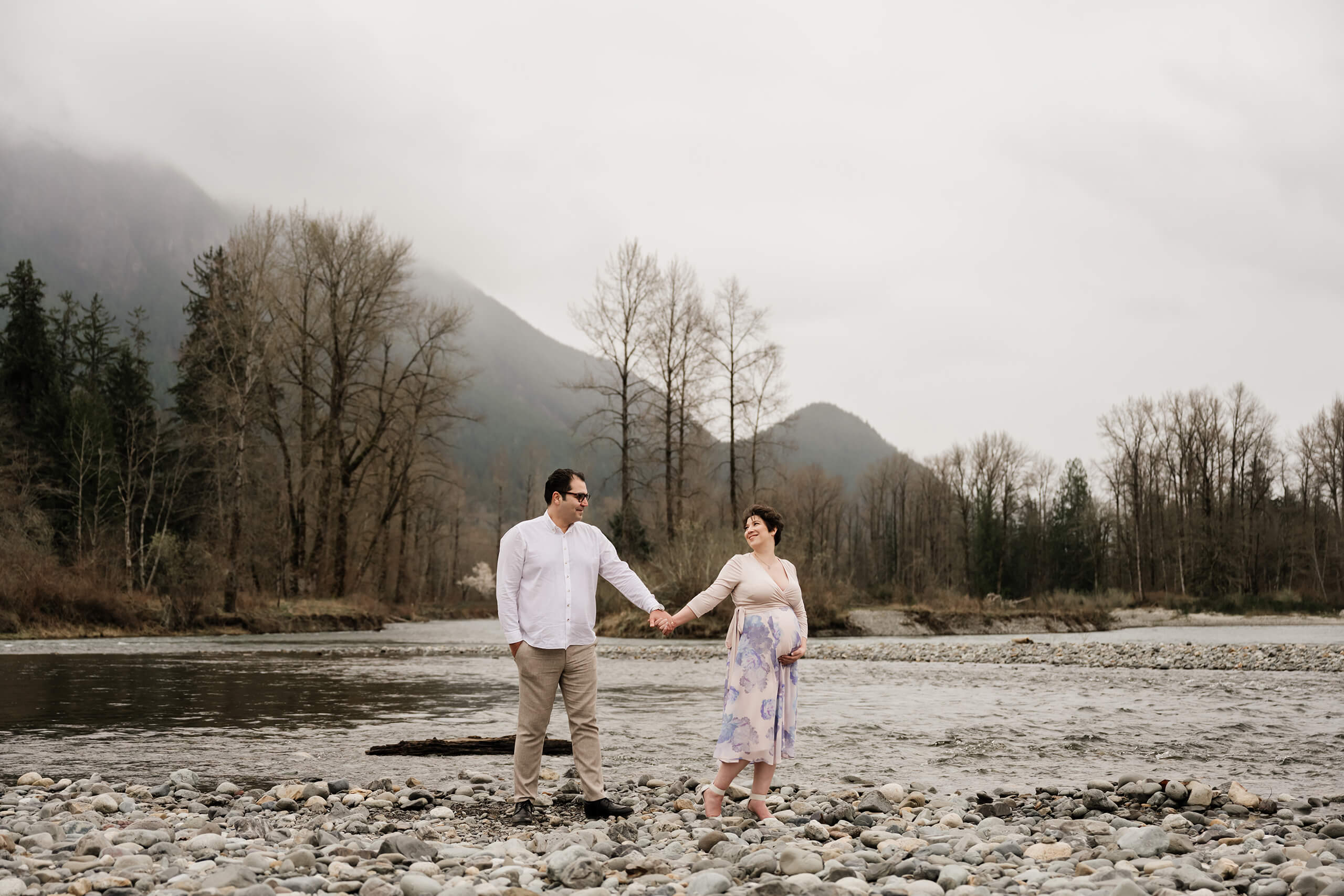 Beautiful couple's photo session near Bellevue WA