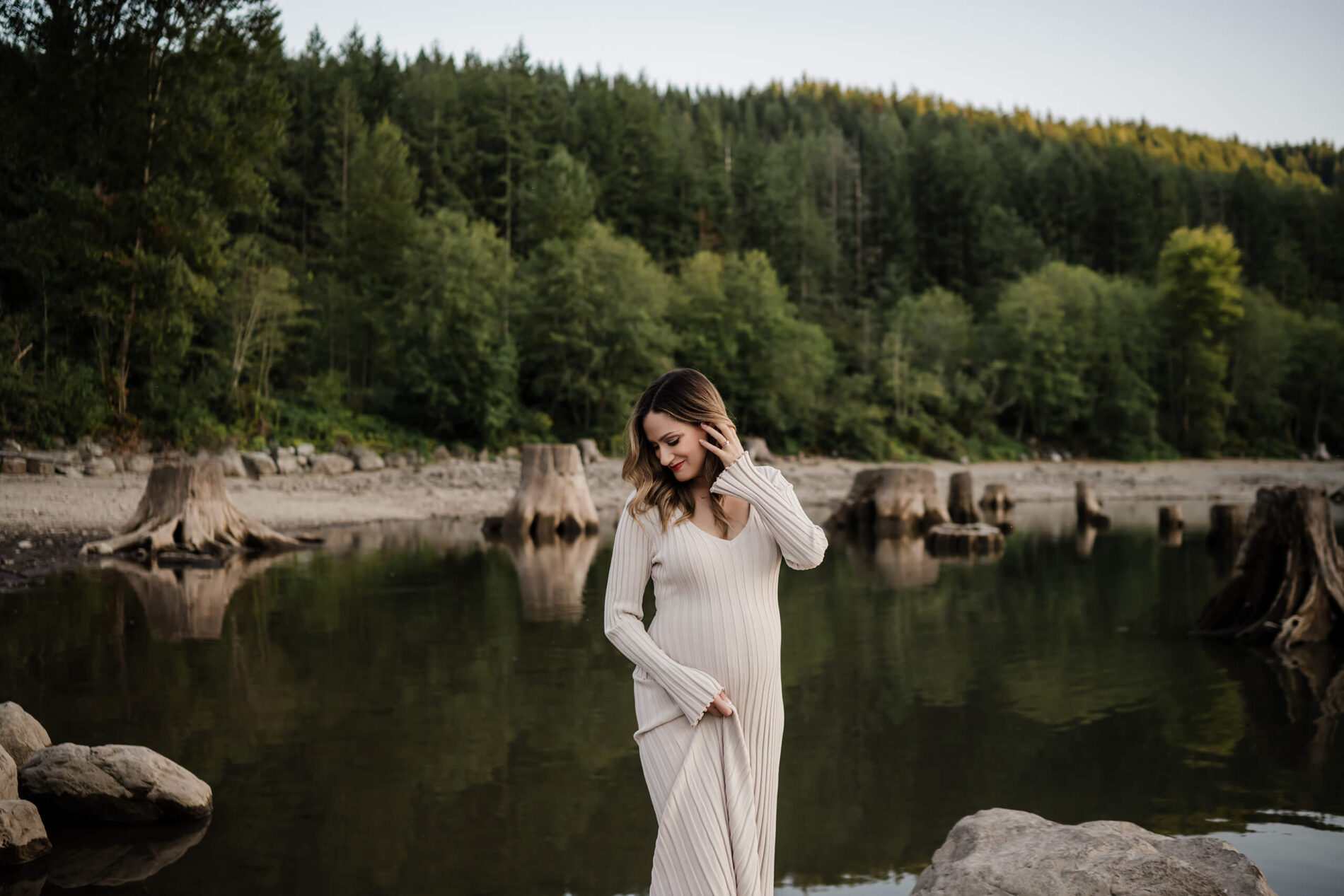 Bellevue WA maternity photography outdoors