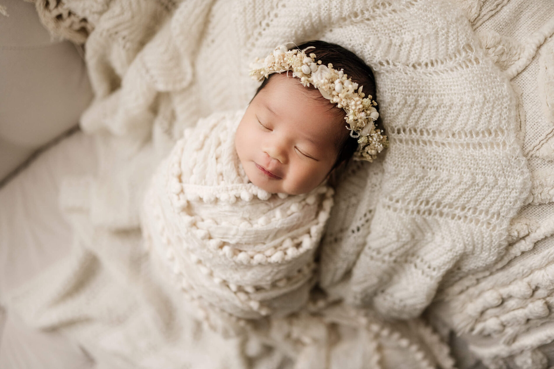 Lifestyle newborn photography near Bothell WA