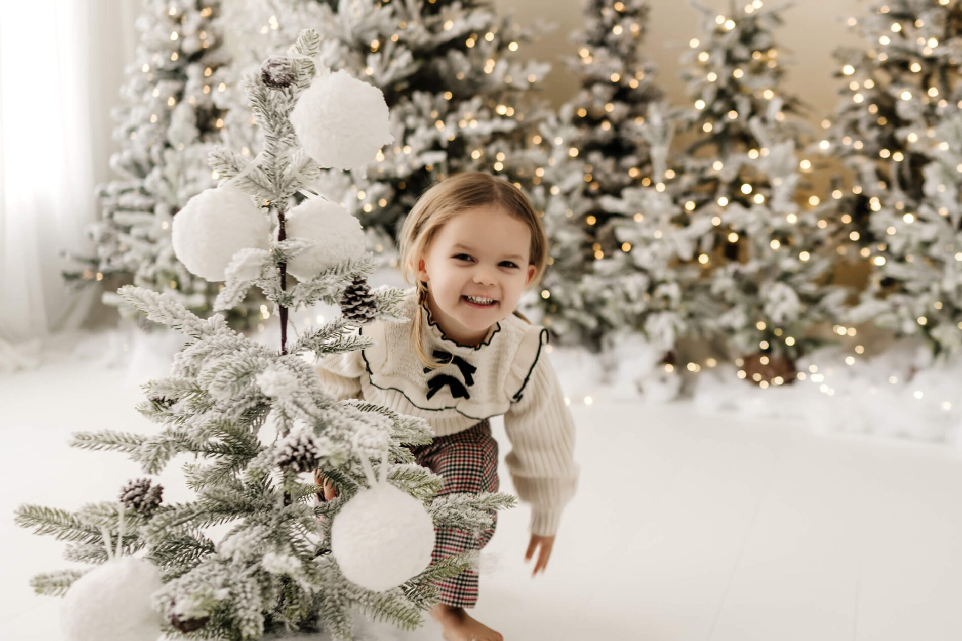 Holiday indoor mini-session in Seattle