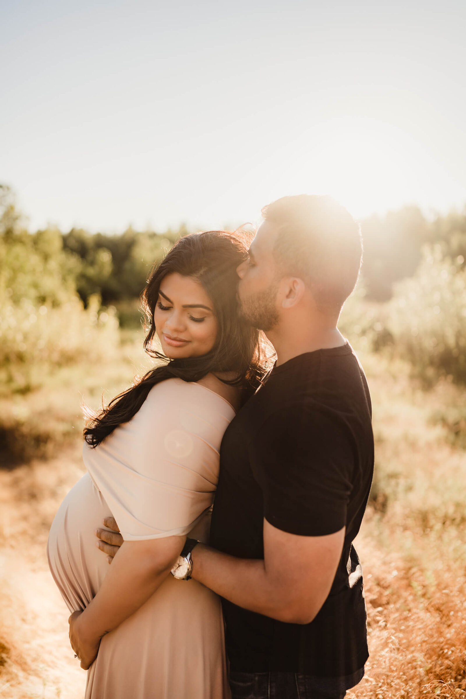 Maternity photography in the summer in Seattle area